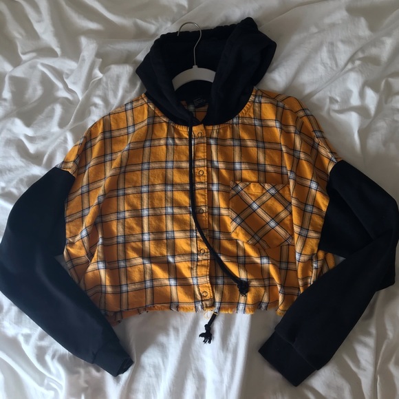Forever 21 Plaid Jacket - Picture 2 of 3